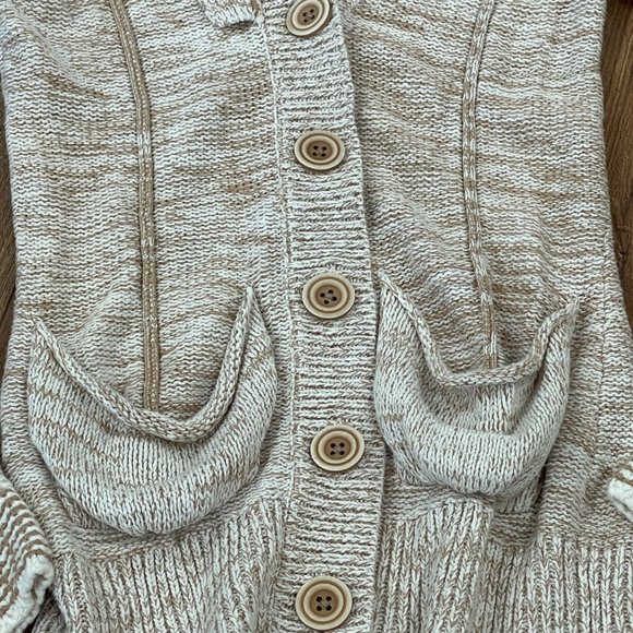BKE Tan Cream Cardigan Sweater Women's Sz XS - Picture 3 of 6